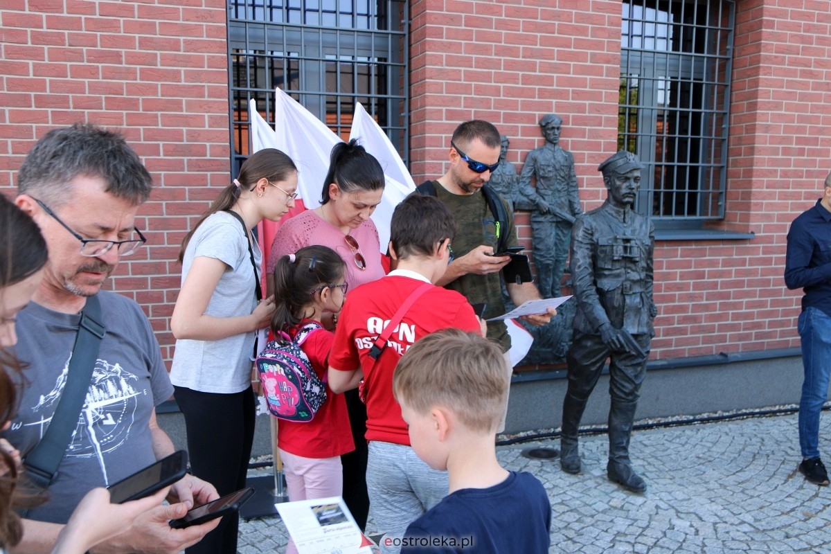 Noc Muzeów 2024 w Muzeum Żołnierzy Wyklętych w Ostrołęce [18.05.20224] - zdjęcie #77 - eOstroleka.pl
