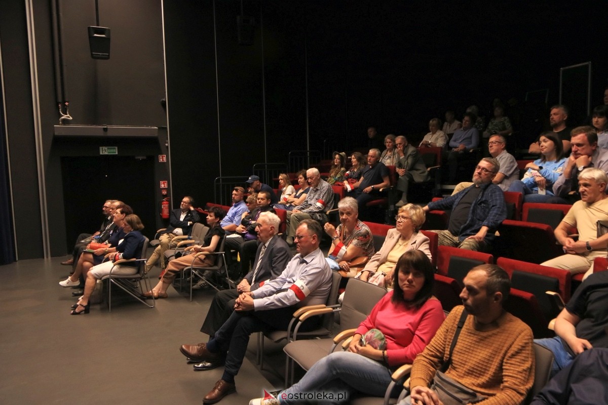 Noc Muzeów 2024 w Muzeum Żołnierzy Wyklętych w Ostrołęce [18.05.20224] - zdjęcie #49 - eOstroleka.pl