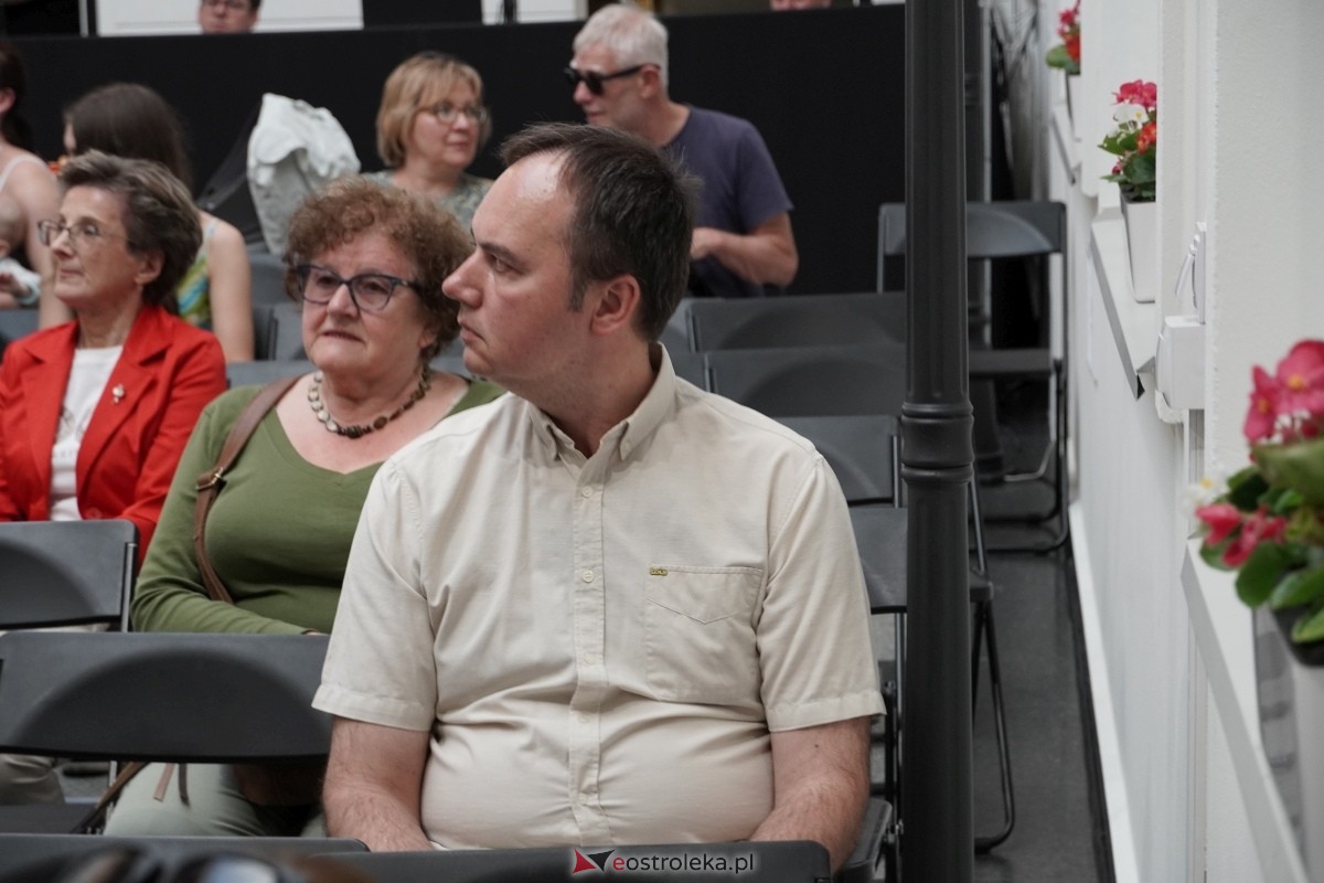 Noc Muzeów w Ostrołęce - Pora na Nikifora [18.05.2024] - zdjęcie #115 - eOstroleka.pl