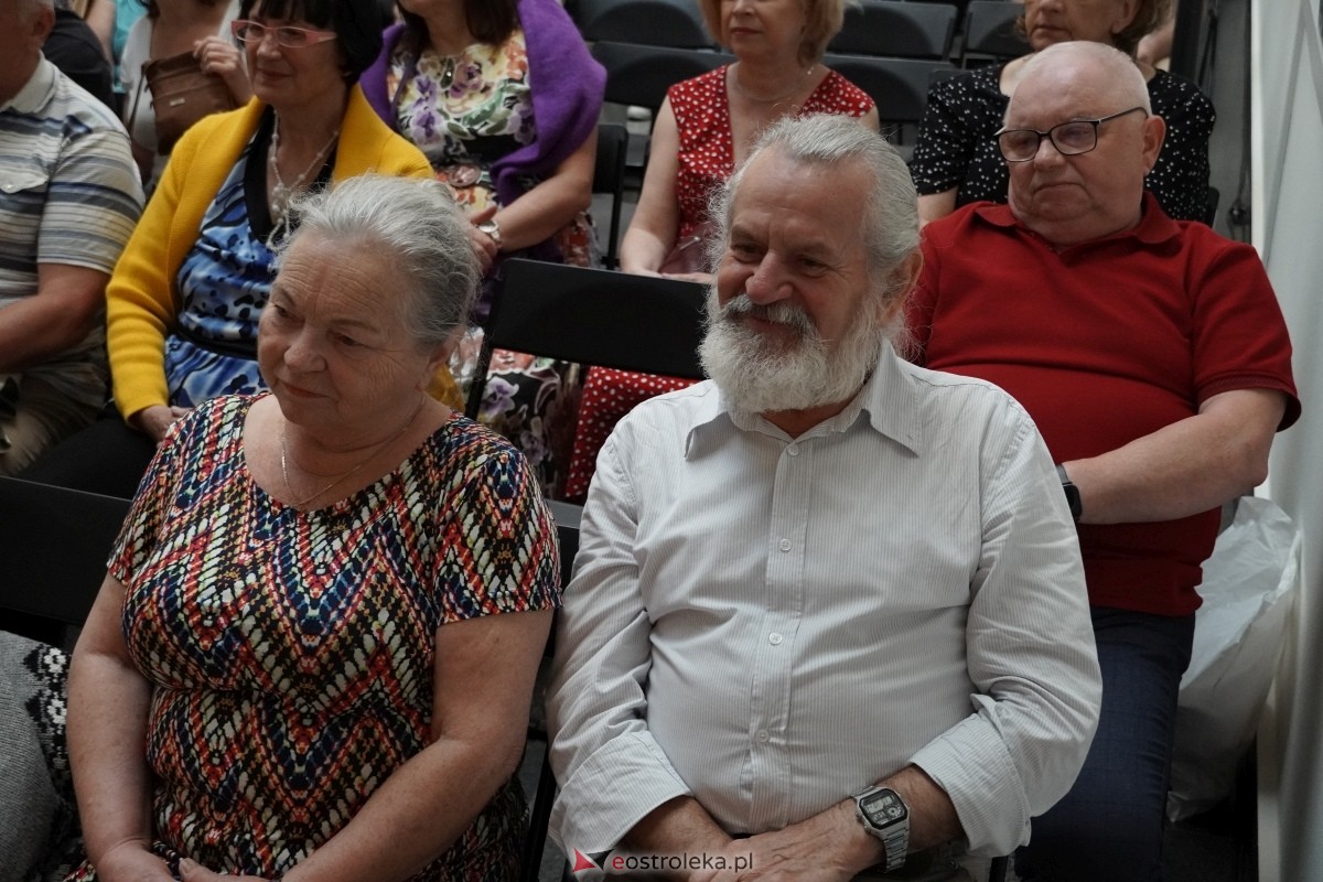Noc Muzeów w Ostrołęce - Pora na Nikifora [18.05.2024] - zdjęcie #9 - eOstroleka.pl