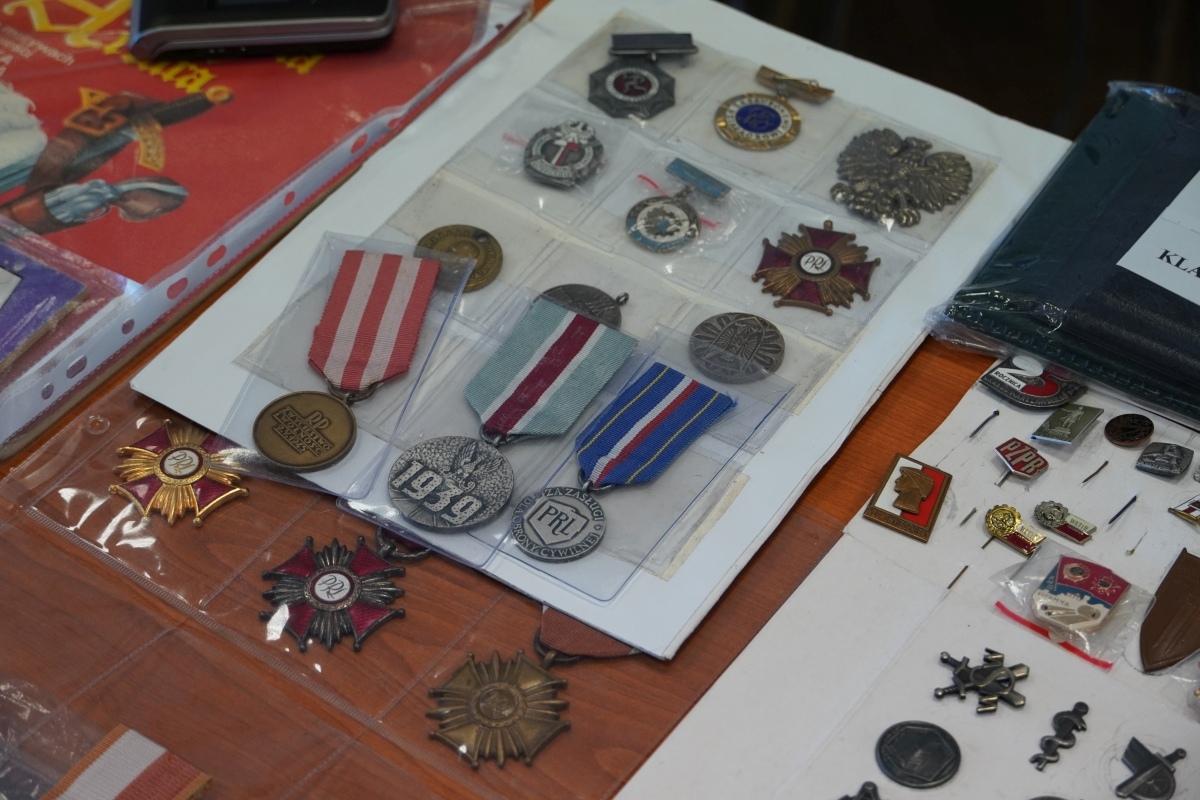 Giełda kolekcjonerska w Klubie Lokator [19.05.2024] - zdjęcie #33 - eOstroleka.pl