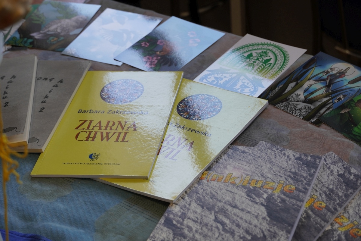 Giełda kolekcjonerska w Klubie Lokator [19.05.2024] - zdjęcie #11 - eOstroleka.pl