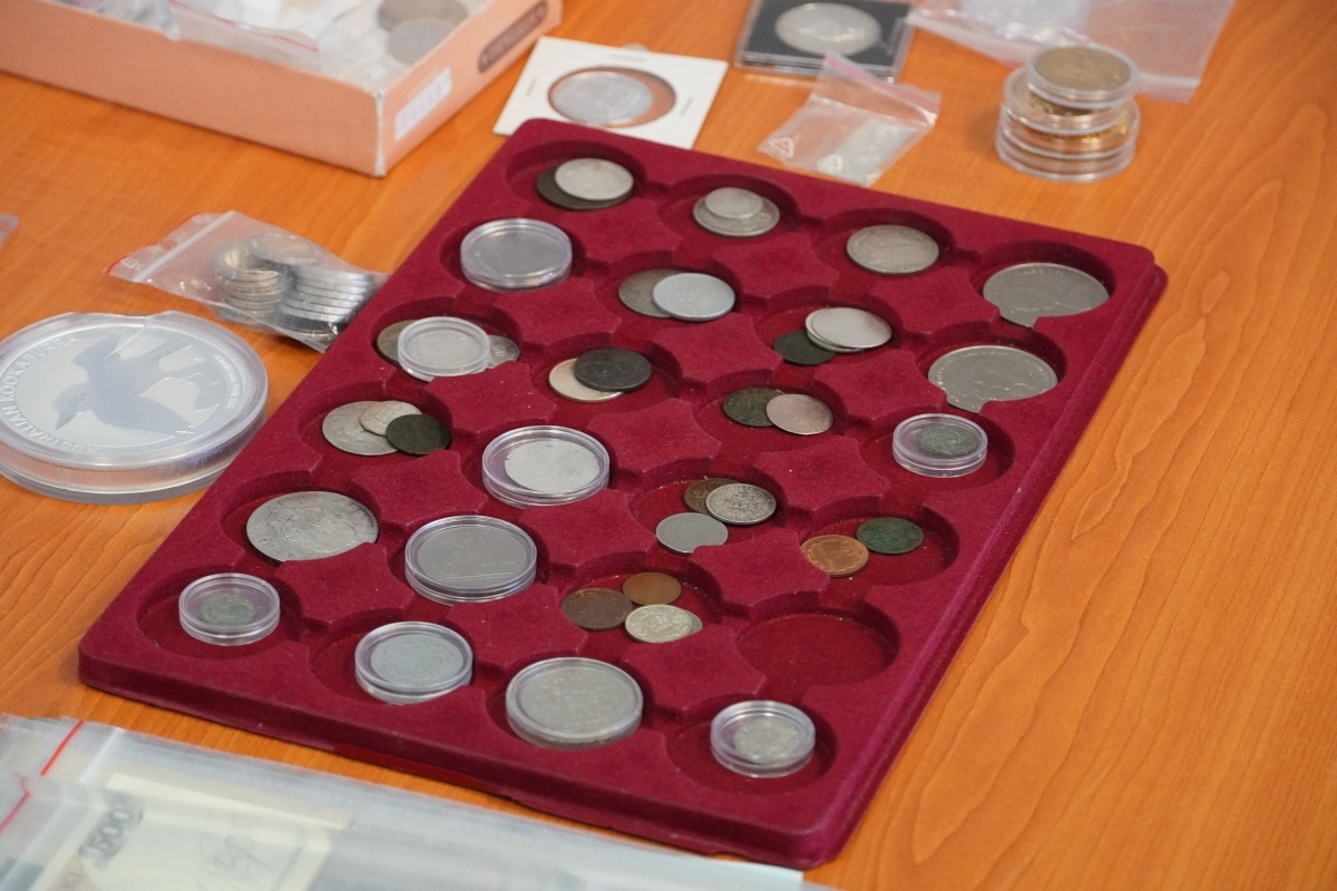 Giełda kolekcjonerska w Klubie Lokator [19.05.2024] - zdjęcie #6 - eOstroleka.pl