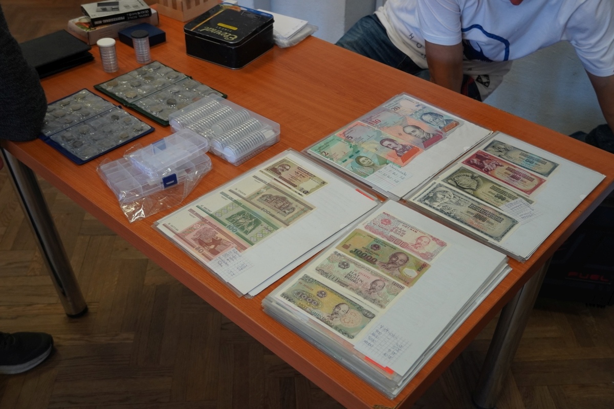 Giełda kolekcjonerska w Klubie Lokator [19.05.2024] - zdjęcie #4 - eOstroleka.pl