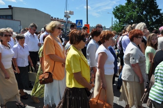 Boże Ciało w Ostrołęce (24.VI.2011) - zdjęcie #31 - eOstroleka.pl