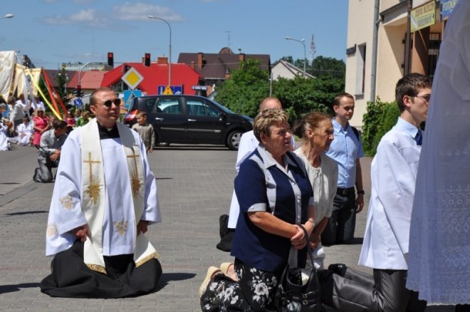 Boże Ciało w Ostrołęce (24.VI.2011) - zdjęcie #64 - eOstroleka.pl