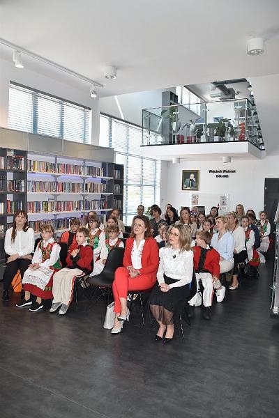 Gminne eliminacje konkursu recytatorskiego Kurpie Zielone w iteraturze [20.05.2024] - zdjęcie #37 - eOstroleka.pl