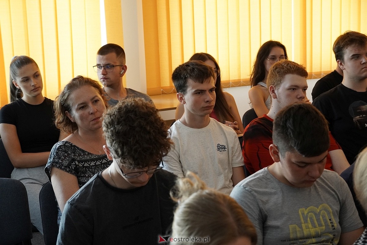 Tadeusz Boy-Żeleński bohaterem “Przystanku Literackiego Ostrołęka” [21.05.2024] - zdjęcie #3 - eOstroleka.pl