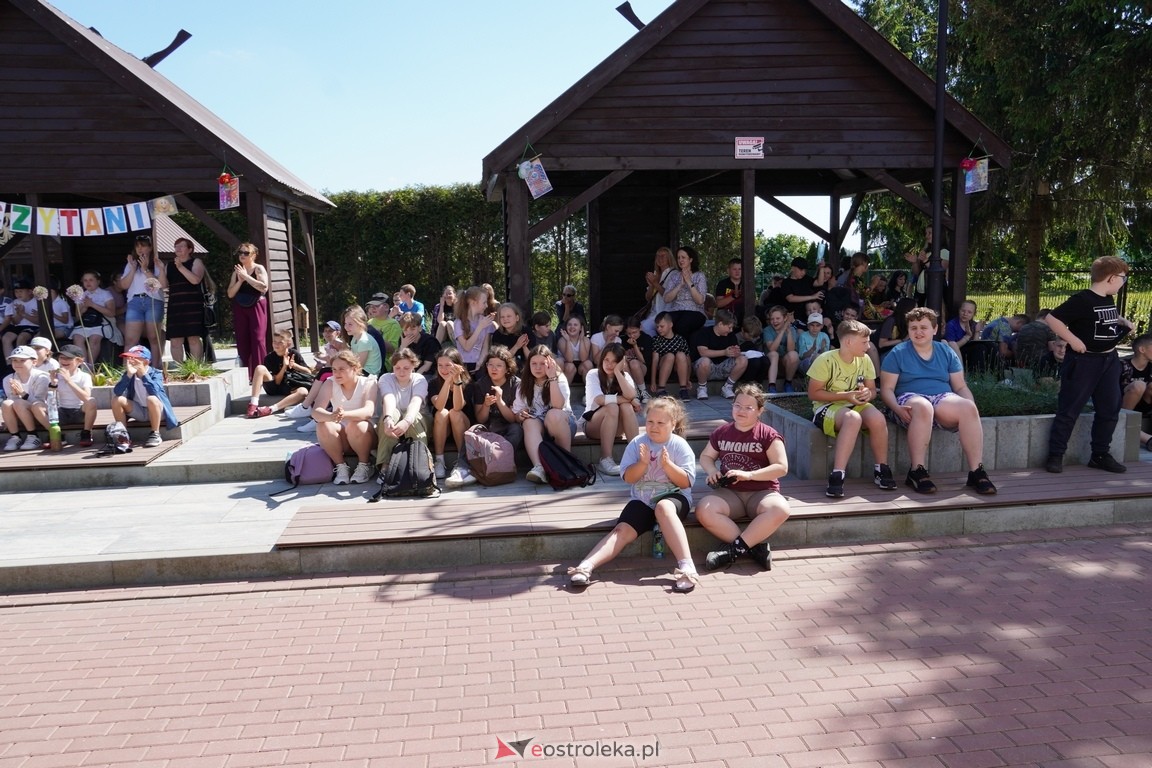 Happening Artystyczny w Kadzidle [22.05.2024] - zdjęcie #45 - eOstroleka.pl
