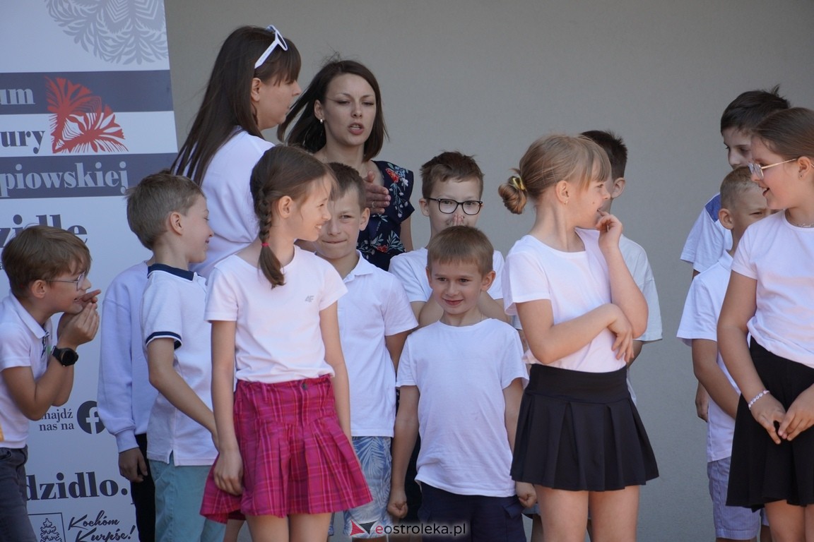 Happening Artystyczny w Kadzidle [22.05.2024] - zdjęcie #26 - eOstroleka.pl