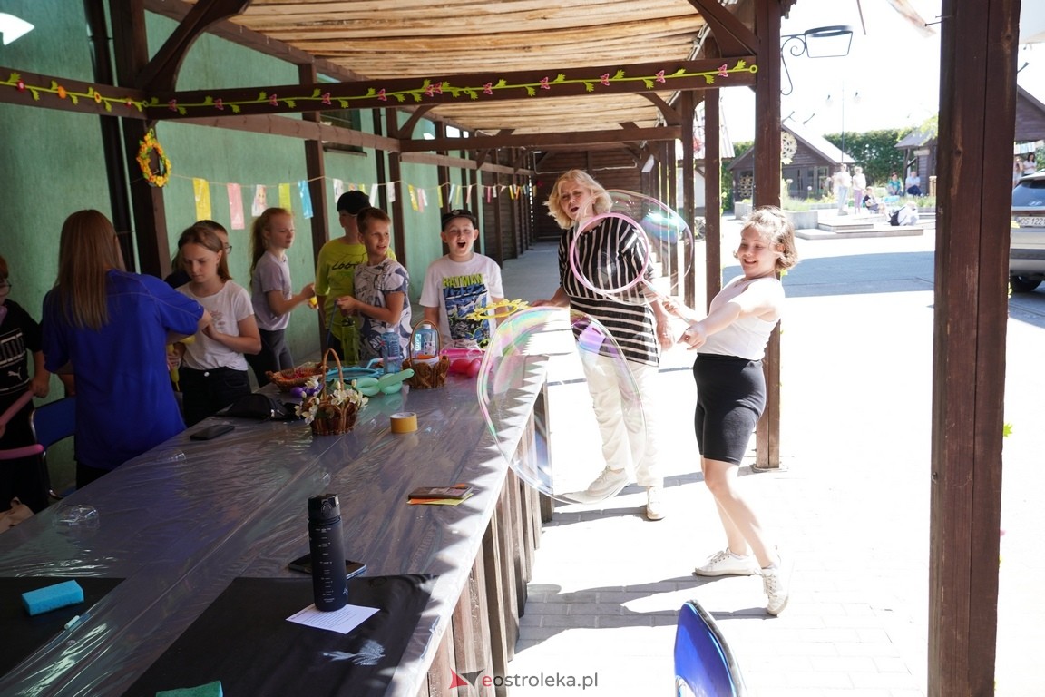 Happening Artystyczny w Kadzidle [22.05.2024] - zdjęcie #11 - eOstroleka.pl