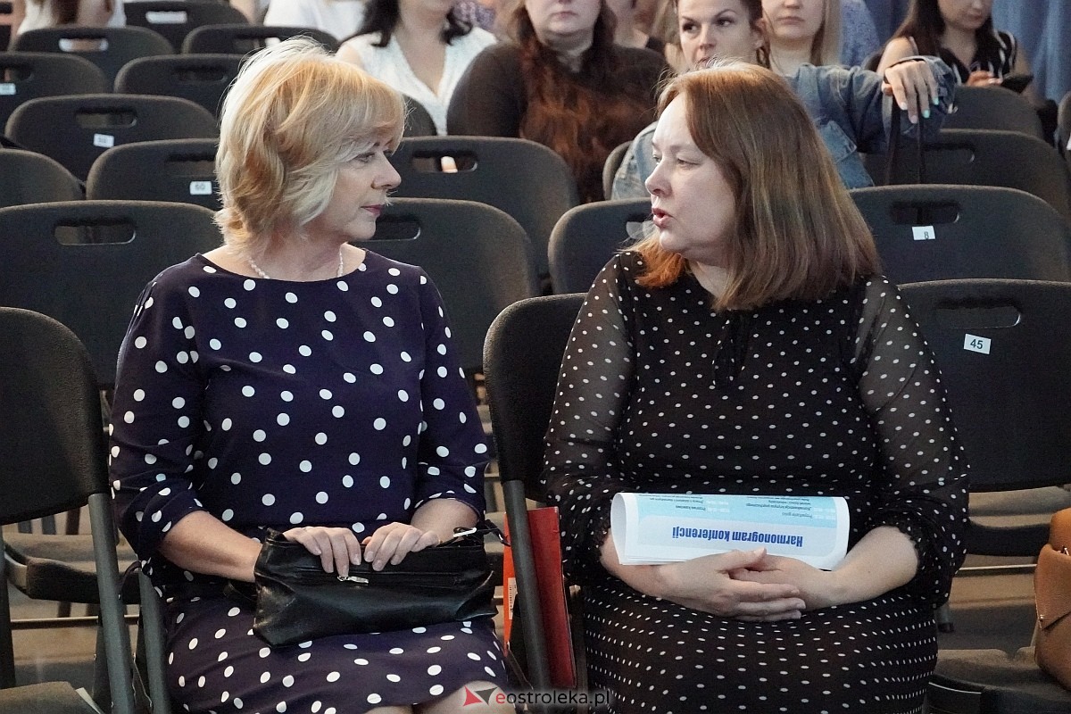 Konferencja profilaktyczna dla zdrowia psychicznego dzieci i młodzieży [22.05.2024] - zdjęcie #38 - eOstroleka.pl