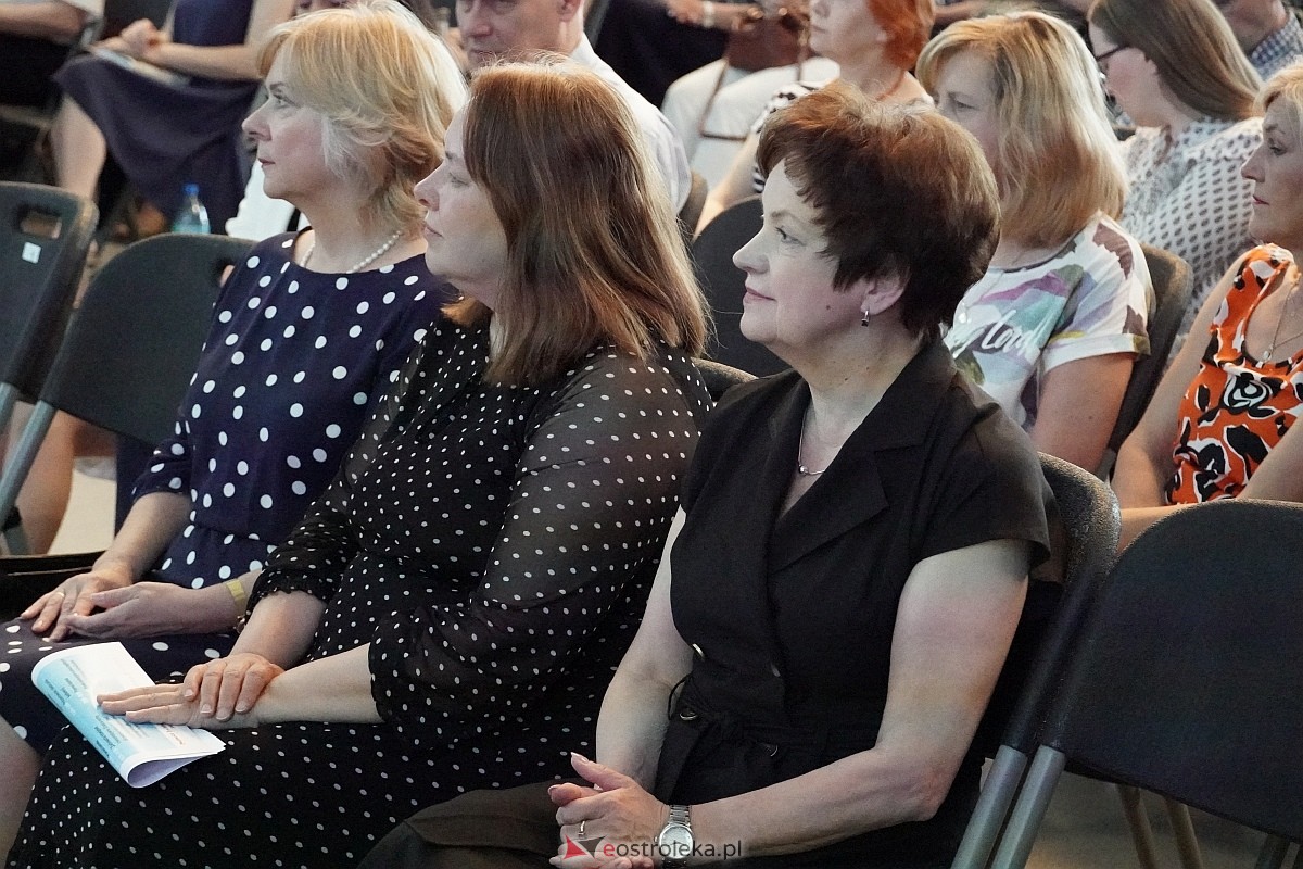 Konferencja profilaktyczna dla zdrowia psychicznego dzieci i młodzieży [22.05.2024] - zdjęcie #22 - eOstroleka.pl