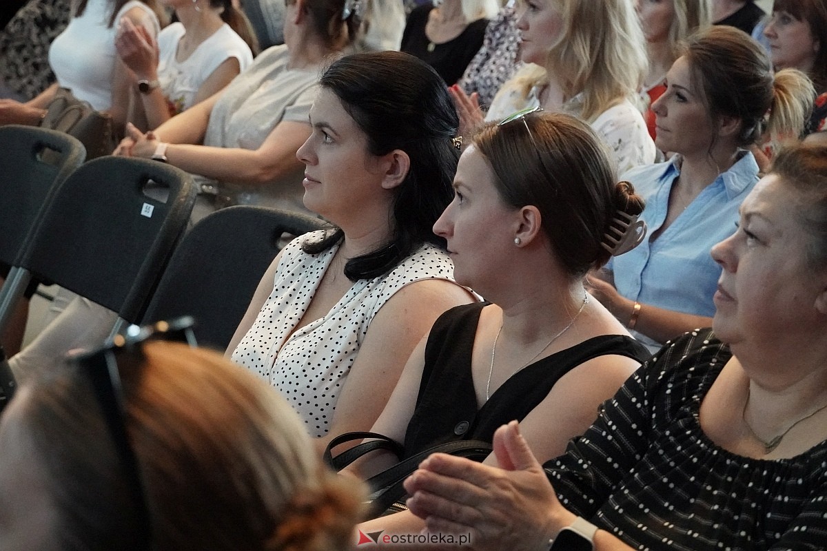 Konferencja profilaktyczna dla zdrowia psychicznego dzieci i młodzieży [22.05.2024] - zdjęcie #19 - eOstroleka.pl