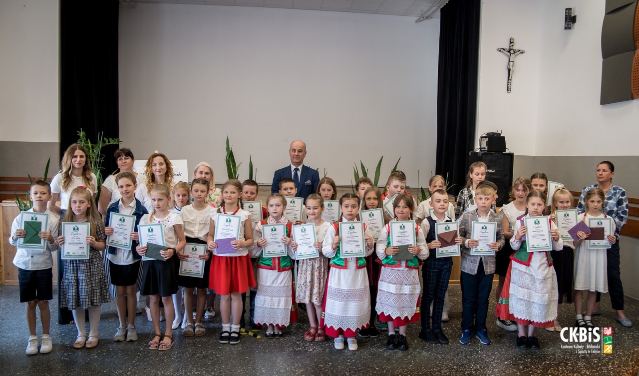 Kurpie Zielone w Literaturze - eliminacje gminne w Lelisie - zdjęcie #15 - eOstroleka.pl