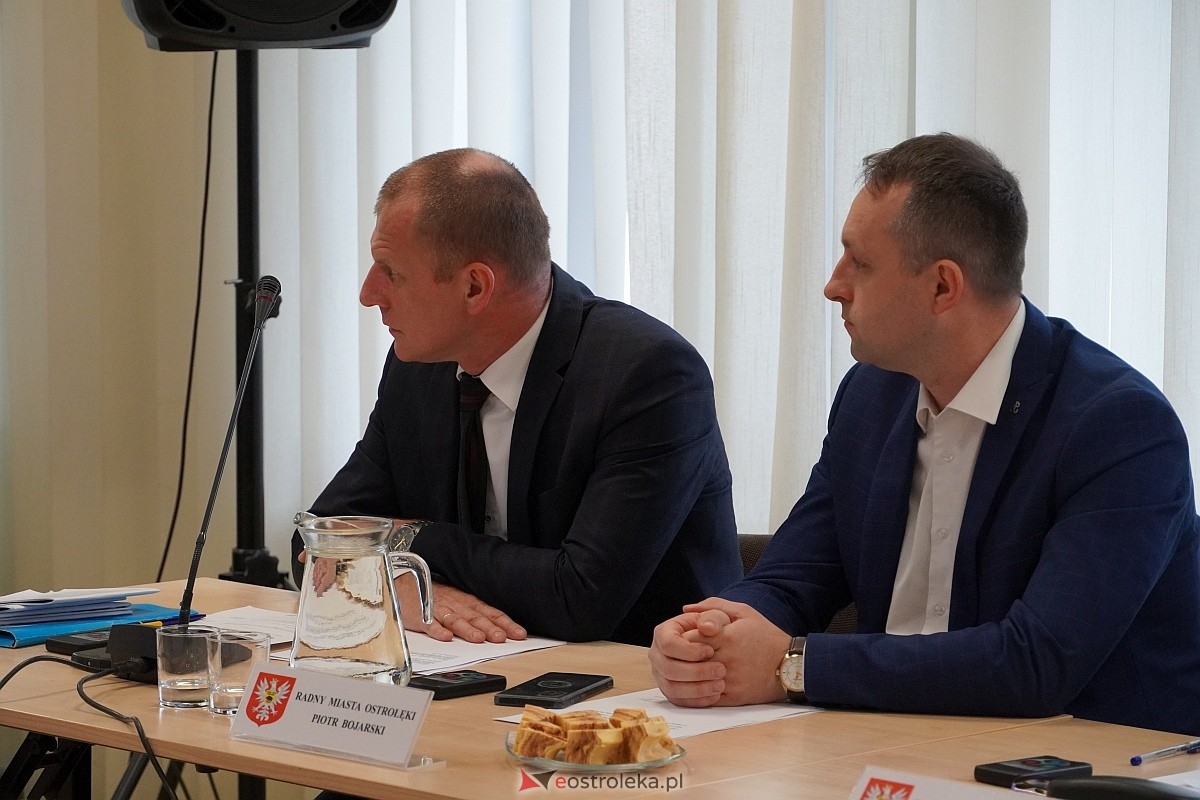 IV sesja Rady Miasta w Ostrołęce [23.05.2024] - zdjęcie #19 - eOstroleka.pl