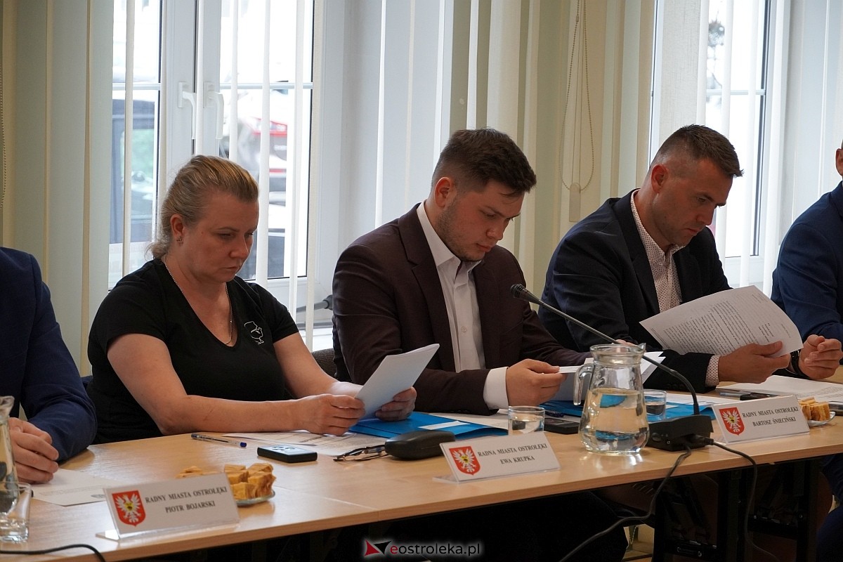 IV sesja Rady Miasta w Ostrołęce [23.05.2024] - zdjęcie #13 - eOstroleka.pl