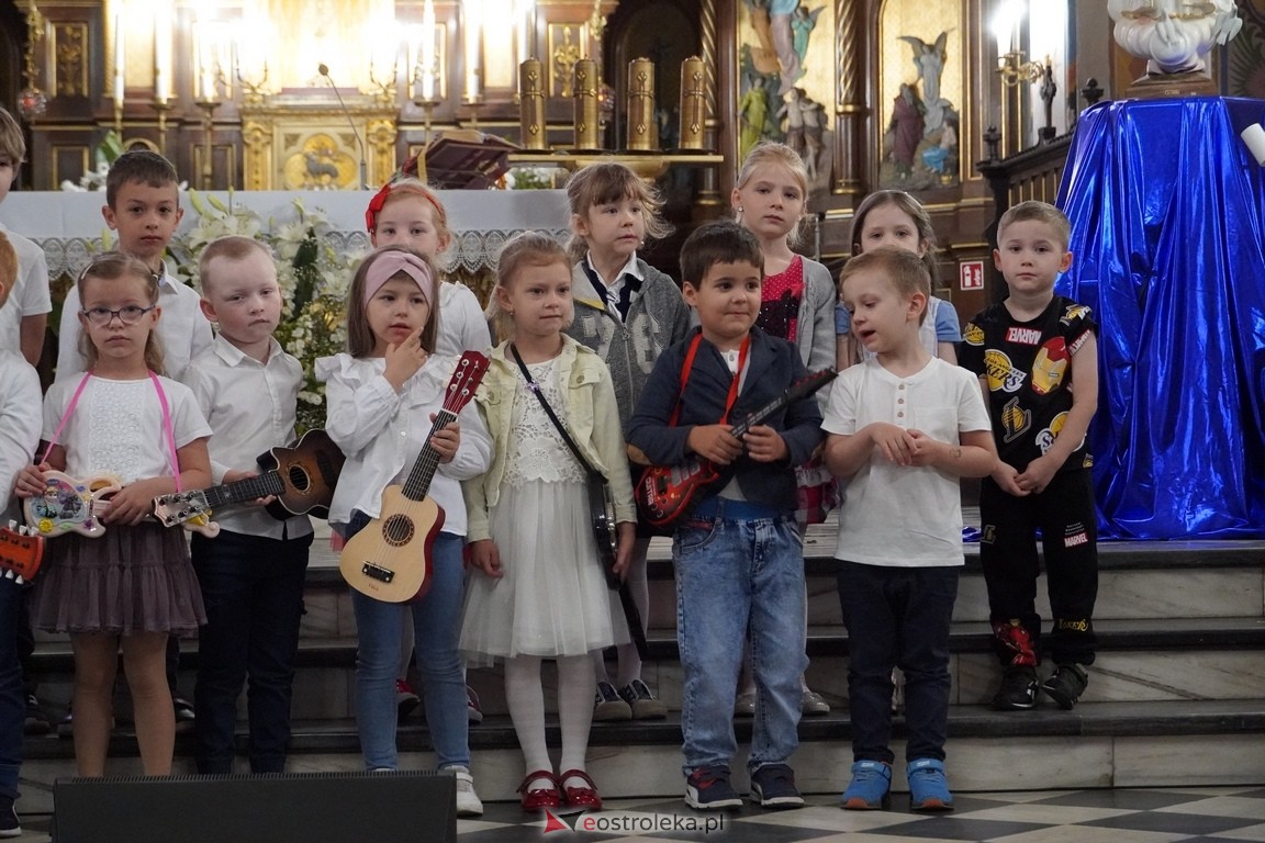 Festiwal Piosenki Religijnej w Goworowie [23.05.2024] - zdjęcie #47 - eOstroleka.pl
