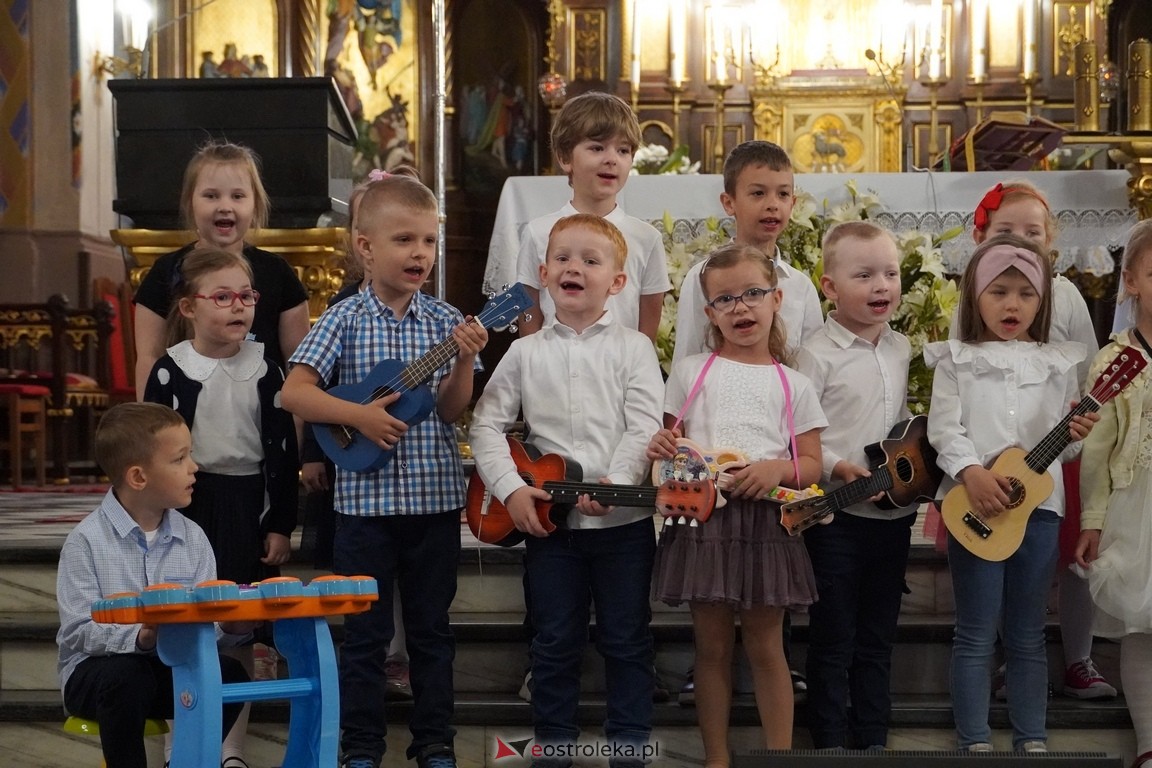 Festiwal Piosenki Religijnej w Goworowie [23.05.2024] - zdjęcie #43 - eOstroleka.pl