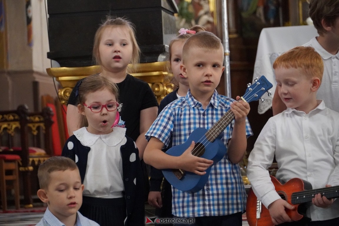 Festiwal Piosenki Religijnej w Goworowie [23.05.2024] - zdjęcie #40 - eOstroleka.pl