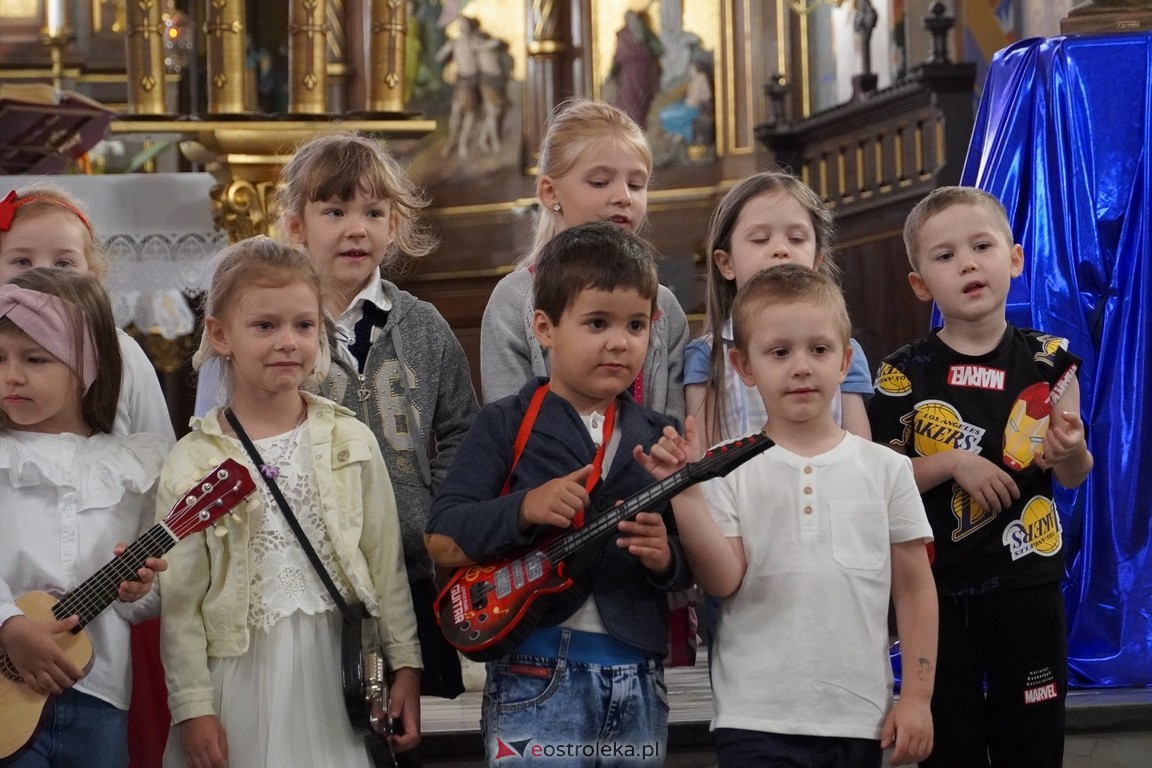 Festiwal Piosenki Religijnej w Goworowie [23.05.2024] - zdjęcie #38 - eOstroleka.pl