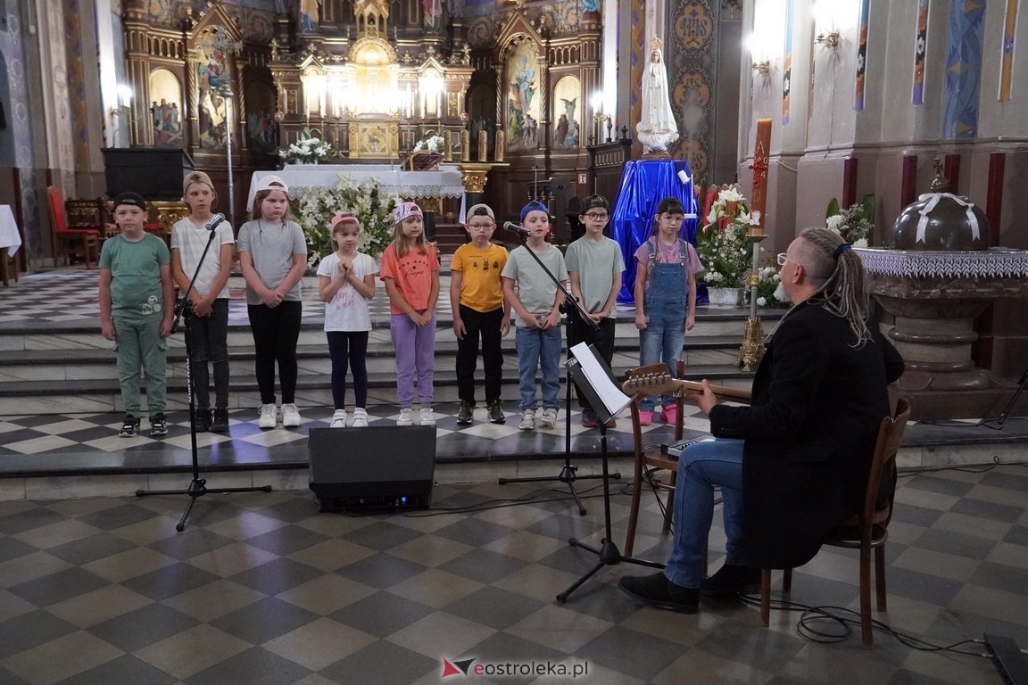 Festiwal Piosenki Religijnej w Goworowie [23.05.2024] - zdjęcie #14 - eOstroleka.pl