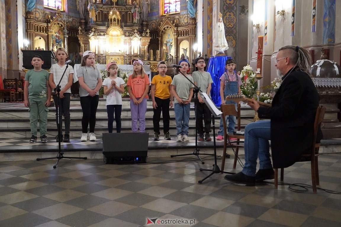 Festiwal Piosenki Religijnej w Goworowie [23.05.2024] - zdjęcie #13 - eOstroleka.pl
