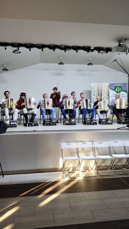 Koncert muzyki ludowej w Łysych [23.05.2024] - zdjęcie #41 - eOstroleka.pl