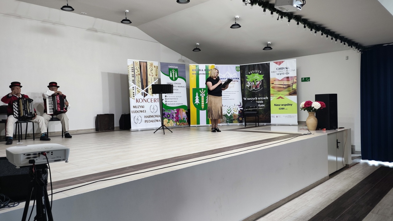 Koncert muzyki ludowej w Łysych [23.05.2024] - zdjęcie #29 - eOstroleka.pl