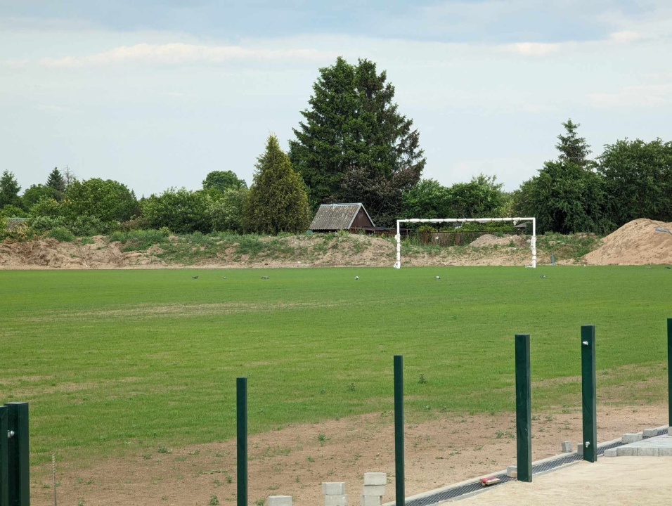 Boisko przy Witosa w Ostrołęce [23.05.2024] - zdjęcie #5 - eOstroleka.pl