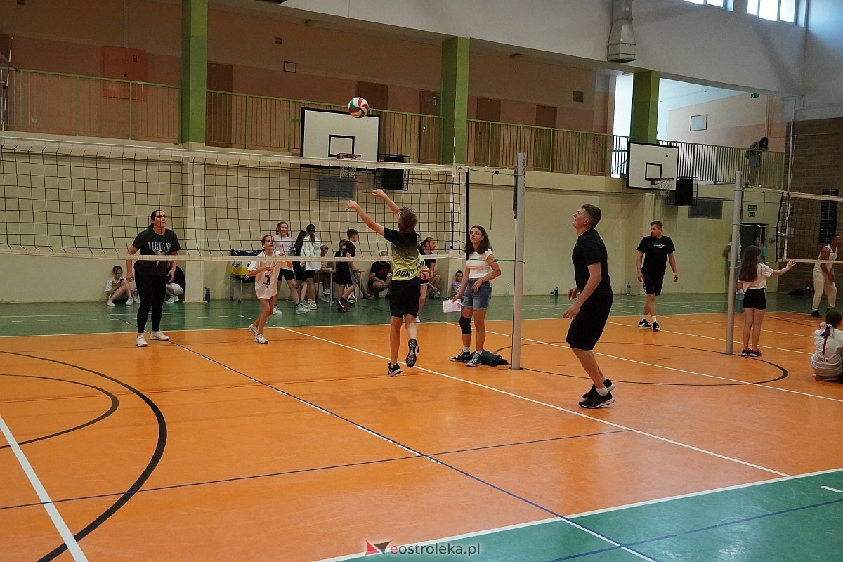 Dzień rodziny w Szkole Podstawowej nr 5 [24.05.2024] - zdjęcie #62 - eOstroleka.pl