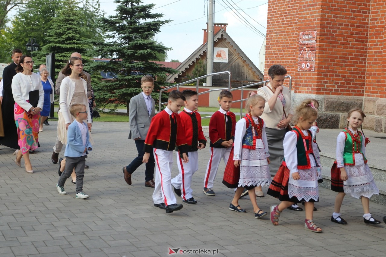 Relikwie Rodziny Ulmów w Myszyńcu [24.05.2024] - zdjęcie #20 - eOstroleka.pl