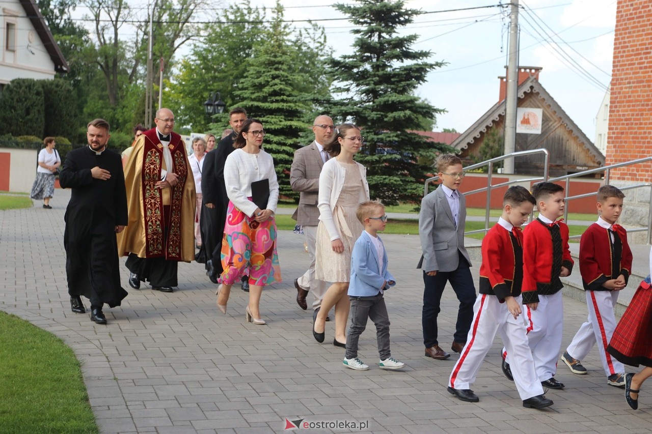 Relikwie Rodziny Ulmów w Myszyńcu [24.05.2024] - zdjęcie #19 - eOstroleka.pl