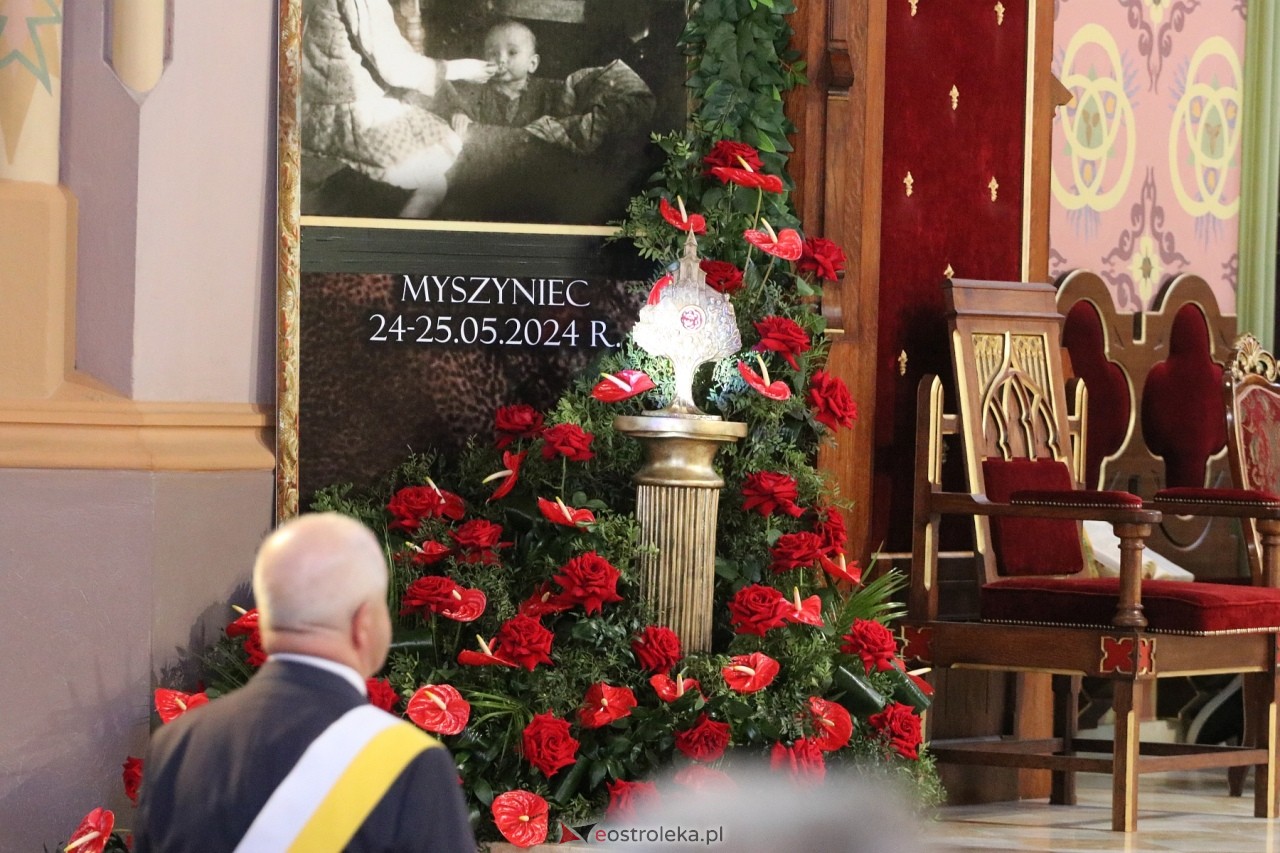 Relikwie Rodziny Ulmów w Myszyńcu [24.05.2024] - zdjęcie #2 - eOstroleka.pl