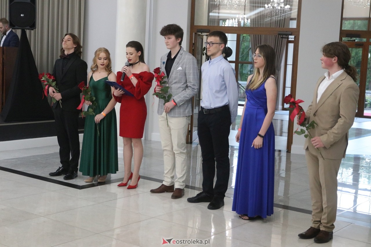 Półmetek w I LO w Ostrołęce [24.05.2024] - zdjęcie #106 - eOstroleka.pl