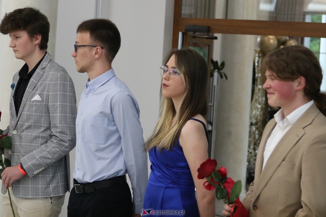 Półmetek w I LO w Ostrołęce [24.05.2024] - zdjęcie #100 - eOstroleka.pl