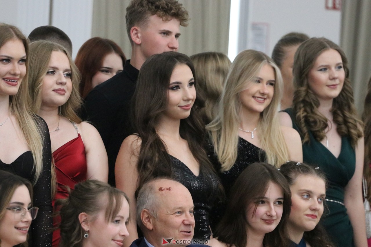 Półmetek w I LO w Ostrołęce [24.05.2024] - zdjęcie #66 - eOstroleka.pl