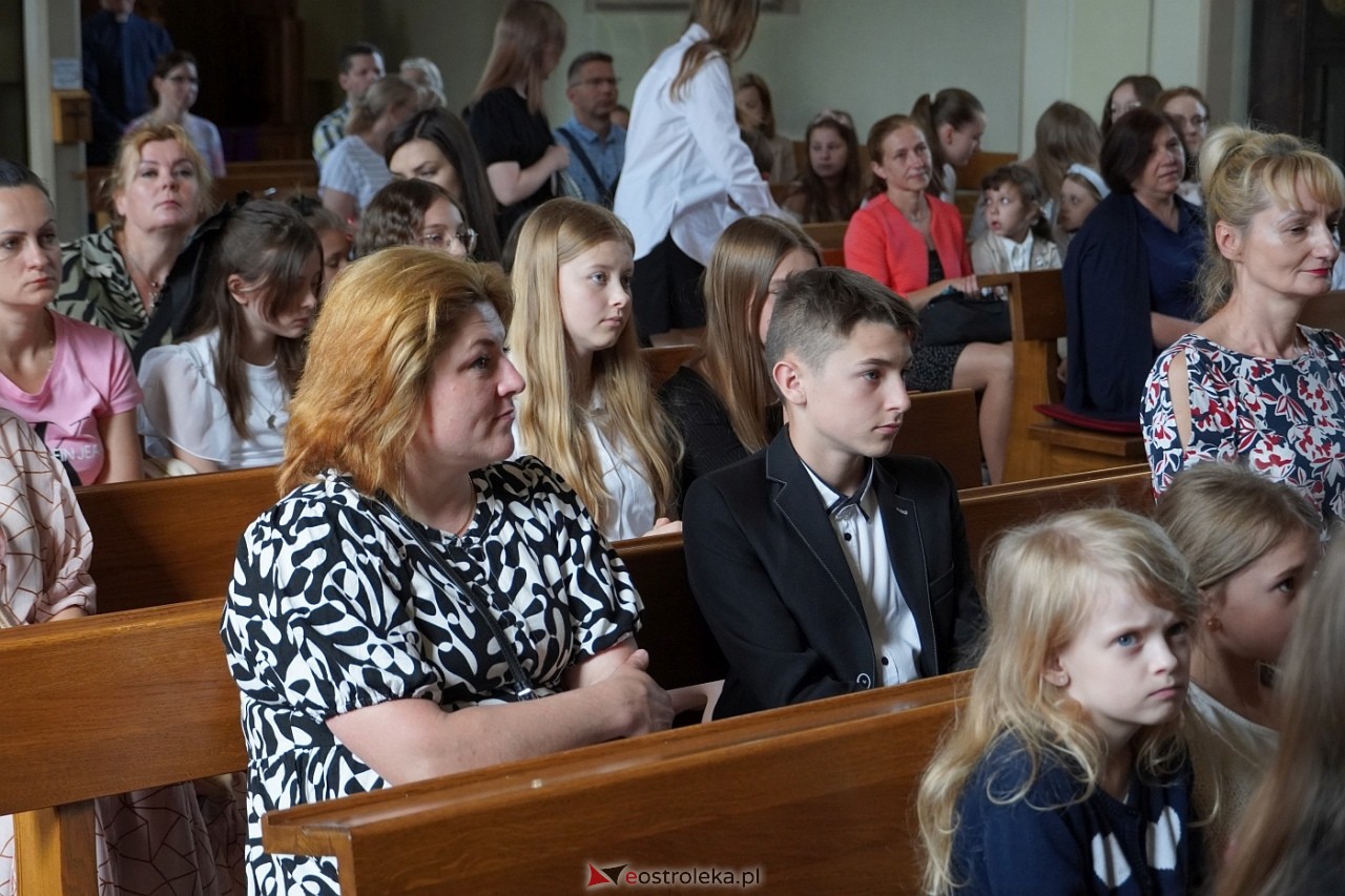 XXV Konkurs Recytatorski Poezji Ks. Jana Twardowskiego [25.05.2024]  - zdjęcie #60 - eOstroleka.pl