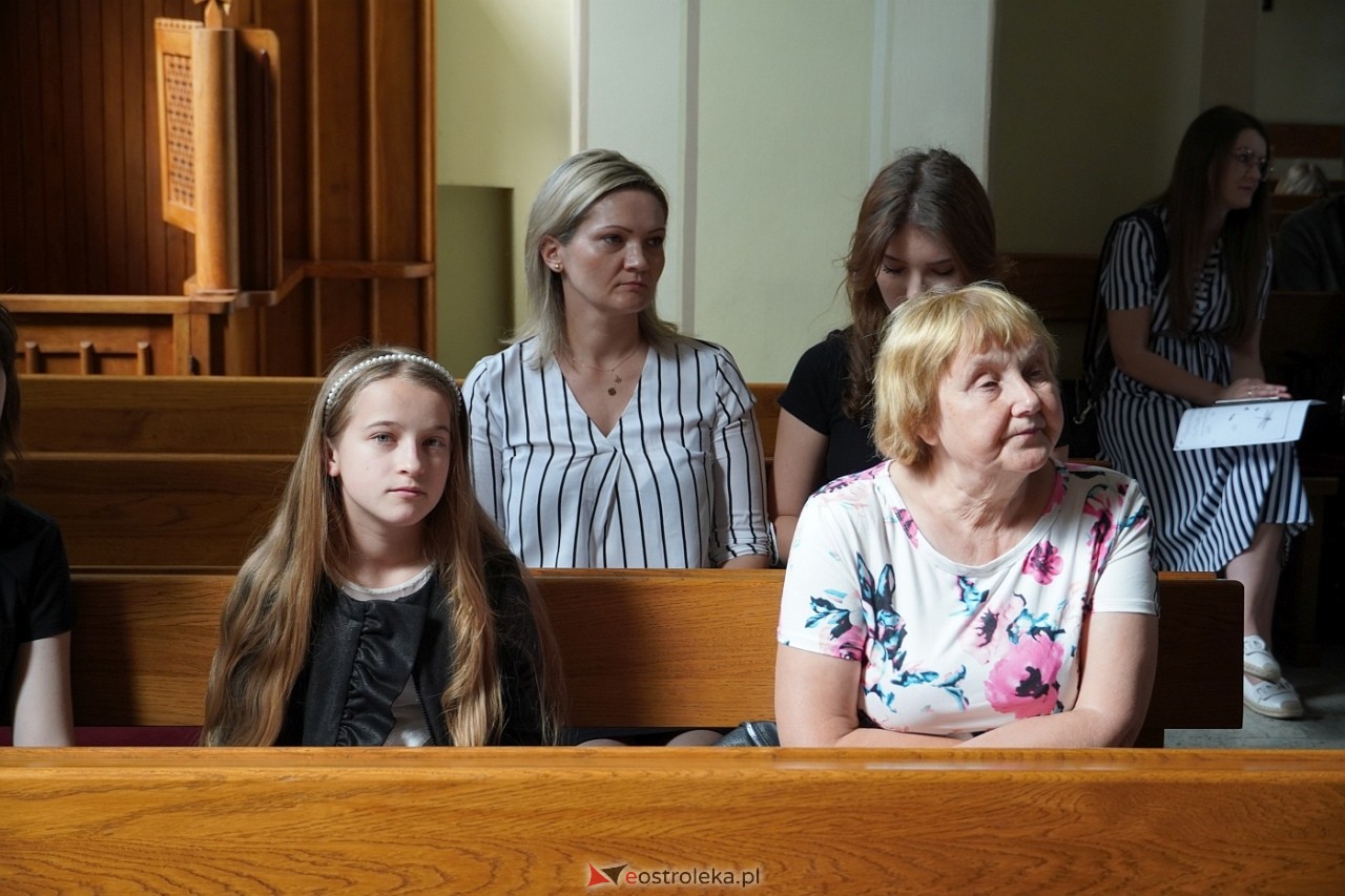 XXV Konkurs Recytatorski Poezji Ks. Jana Twardowskiego [25.05.2024]  - zdjęcie #56 - eOstroleka.pl