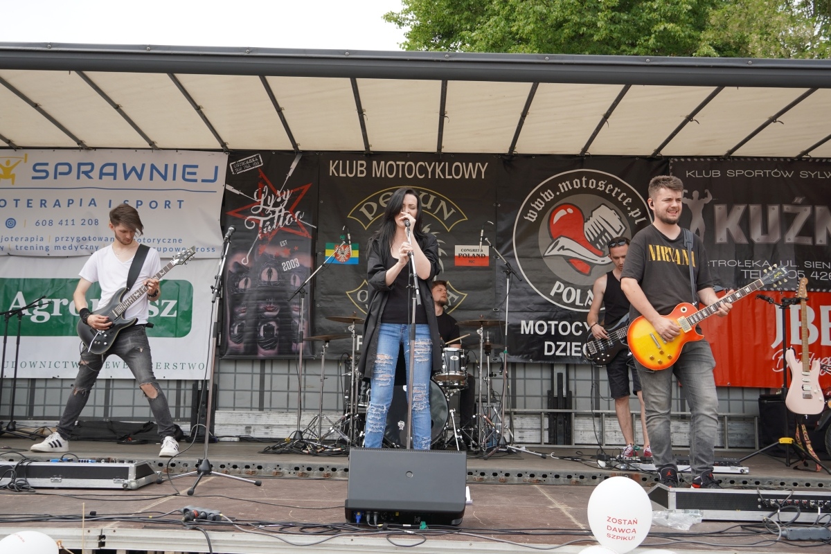 Motoserce 2024 - parada motocykli ulicami Ostrołęki [25.05.2024] - zdjęcie #260 - eOstroleka.pl