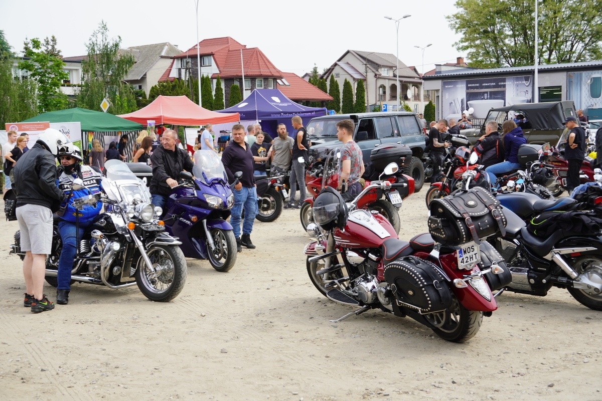 Motoserce 2024 - parada motocykli ulicami Ostrołęki [25.05.2024] - zdjęcie #240 - eOstroleka.pl