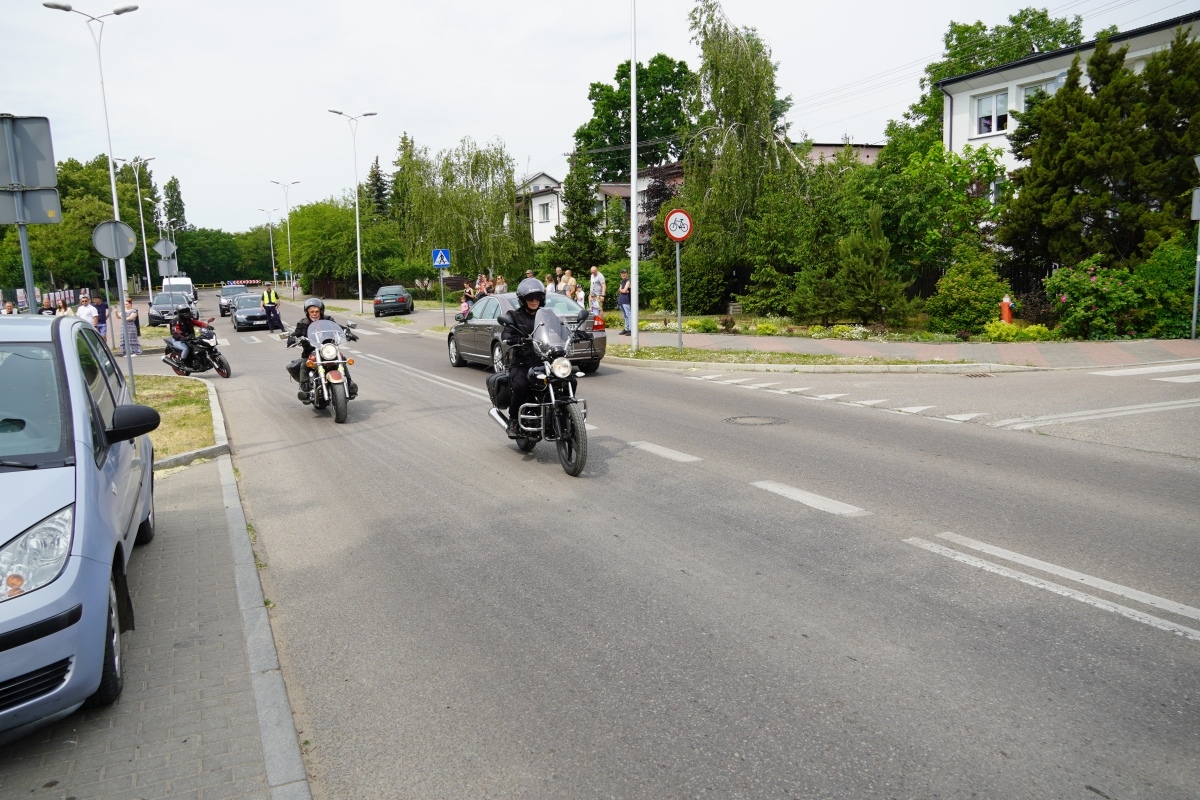 Motoserce 2024 - parada motocykli ulicami Ostrołęki [25.05.2024] - zdjęcie #120 - eOstroleka.pl
