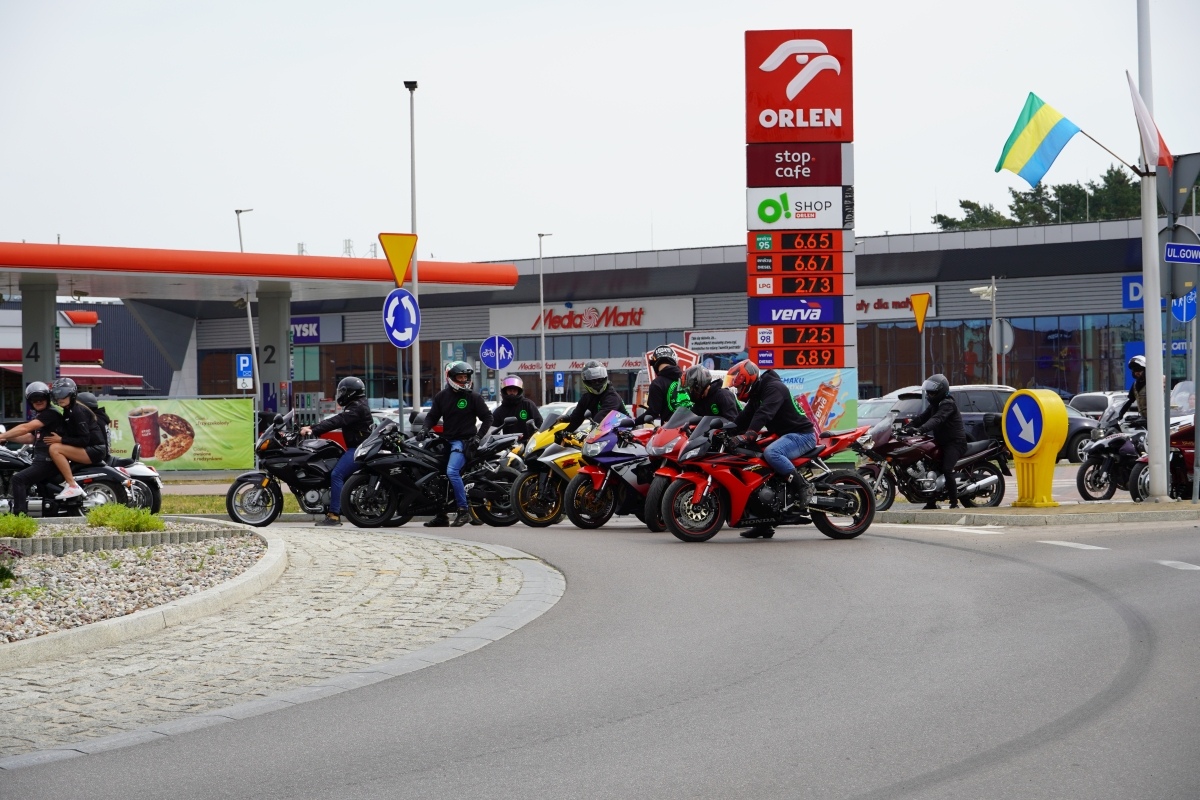 Motoserce 2024 - parada motocykli ulicami Ostrołęki [25.05.2024] - zdjęcie #101 - eOstroleka.pl
