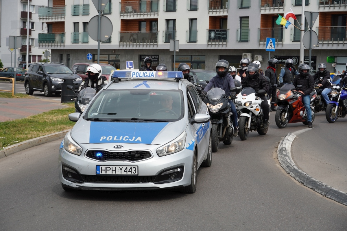 Motoserce 2024 - parada motocykli ulicami Ostrołęki [25.05.2024] - zdjęcie #100 - eOstroleka.pl