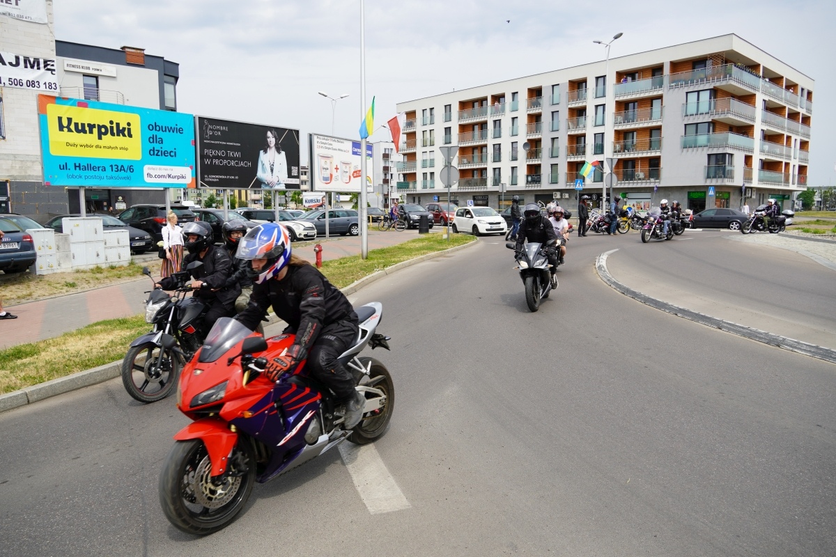 Motoserce 2024 - parada motocykli ulicami Ostrołęki [25.05.2024] - zdjęcie #87 - eOstroleka.pl
