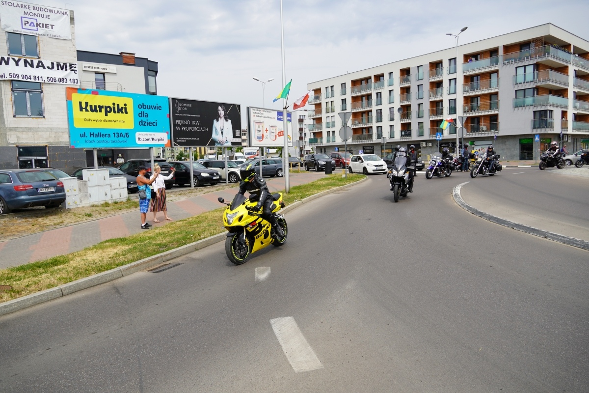 Motoserce 2024 - parada motocykli ulicami Ostrołęki [25.05.2024] - zdjęcie #34 - eOstroleka.pl