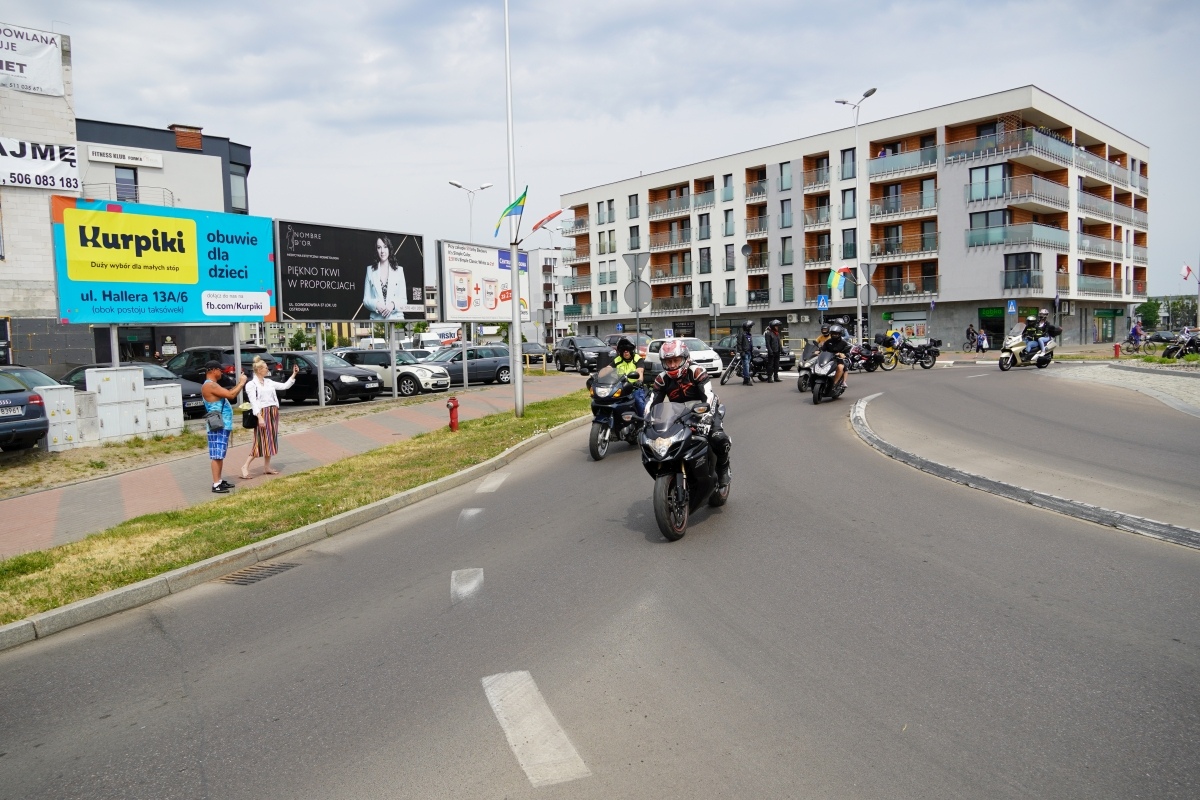 Motoserce 2024 - parada motocykli ulicami Ostrołęki [25.05.2024] - zdjęcie #29 - eOstroleka.pl