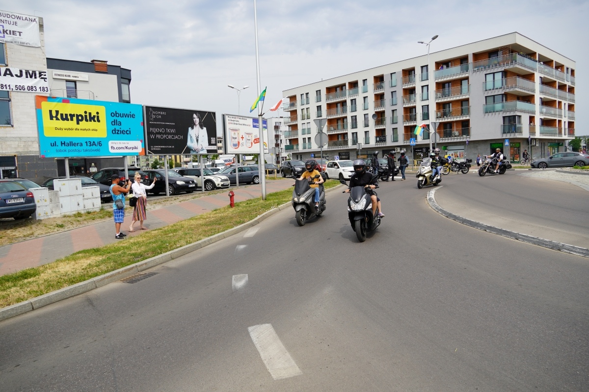 Motoserce 2024 - parada motocykli ulicami Ostrołęki [25.05.2024] - zdjęcie #27 - eOstroleka.pl