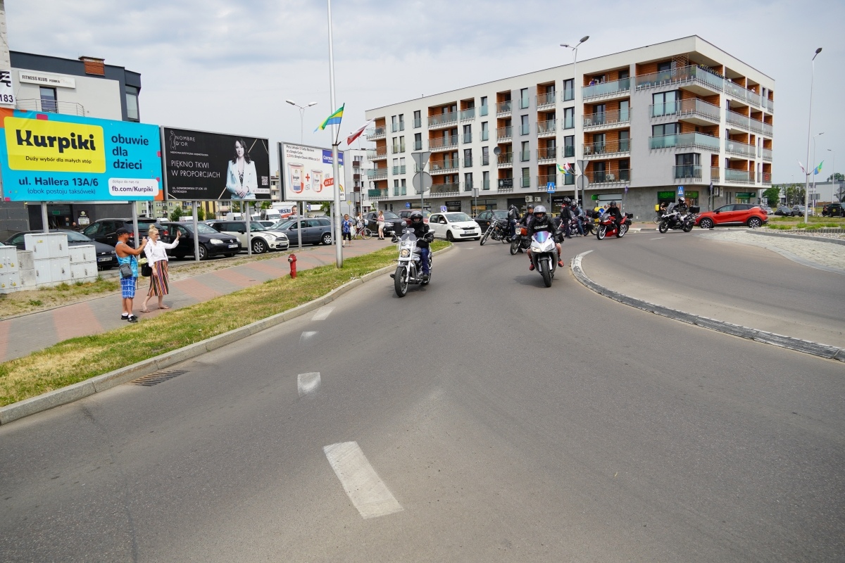 Motoserce 2024 - parada motocykli ulicami Ostrołęki [25.05.2024] - zdjęcie #79 - eOstroleka.pl