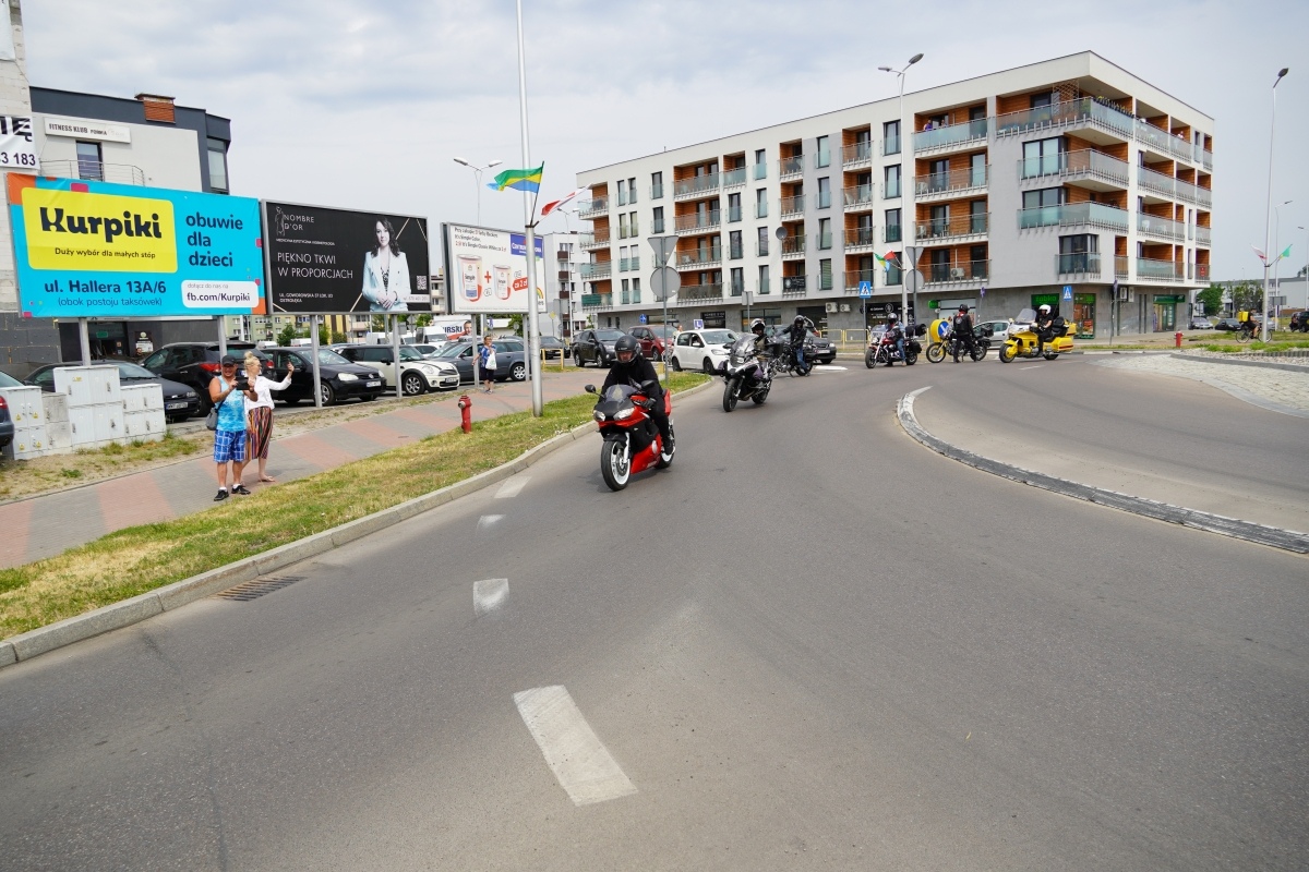 Motoserce 2024 - parada motocykli ulicami Ostrołęki [25.05.2024] - zdjęcie #69 - eOstroleka.pl